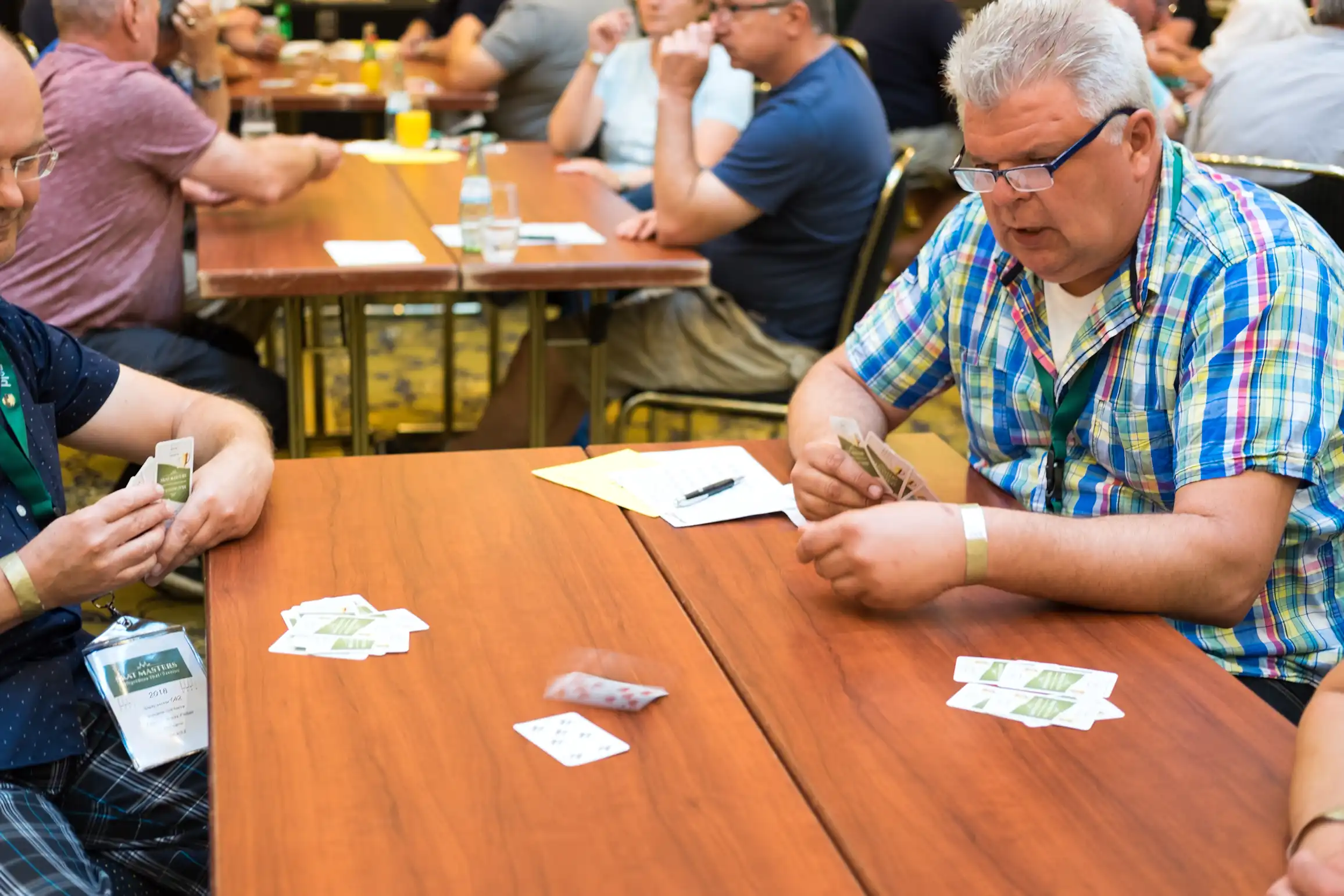 Ein Kopf an Kopf Rennen Im 9 Turnier